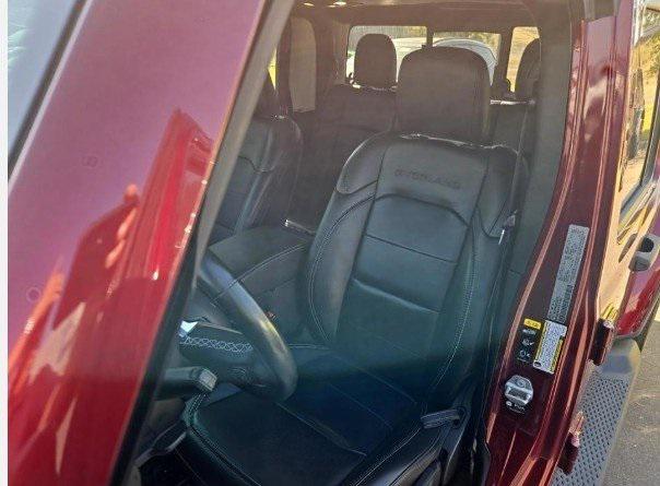 used 2021 Jeep Gladiator car, priced at $35,359