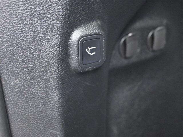 used 2021 Jeep Cherokee car, priced at $21,451