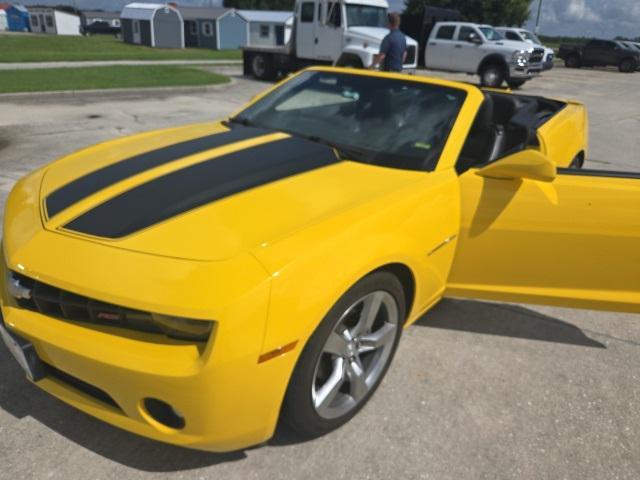 used 2011 Chevrolet Camaro car, priced at $13,995