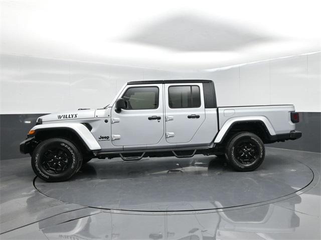 used 2022 Jeep Gladiator car, priced at $33,841