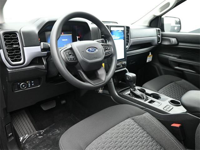 new 2025 Ford Ranger car, priced at $32,100