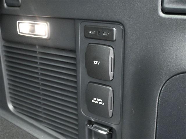 new 2025 Ford Expedition car, priced at $69,637