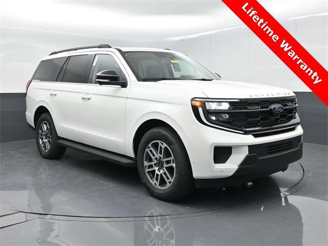 new 2025 Ford Expedition car, priced at $69,637