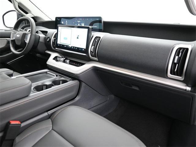 new 2025 Ford Expedition car, priced at $69,637