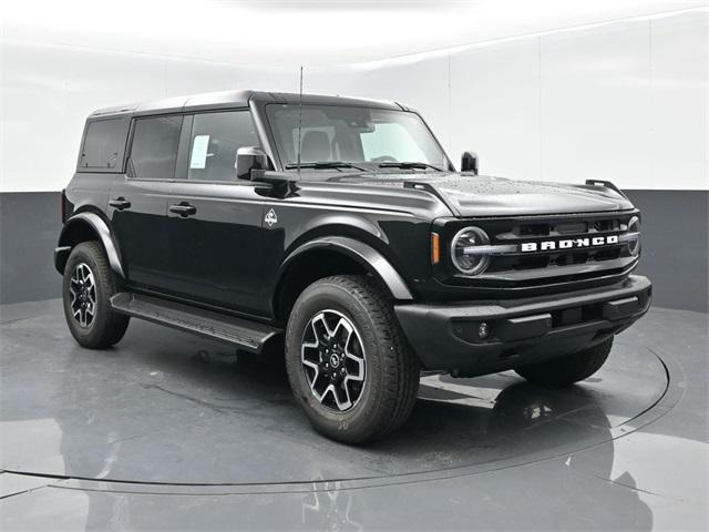 new 2025 Ford Bronco car, priced at $51,956
