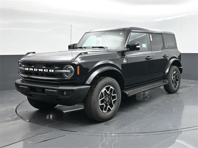 new 2025 Ford Bronco car, priced at $51,956