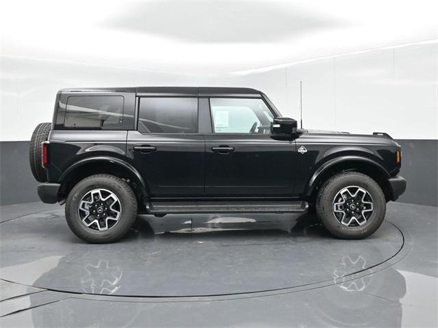 new 2025 Ford Bronco car, priced at $51,956