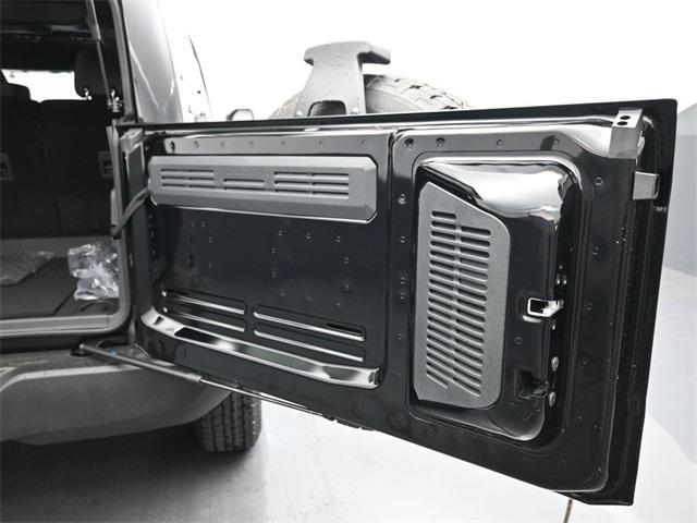 new 2025 Ford Bronco car, priced at $51,956