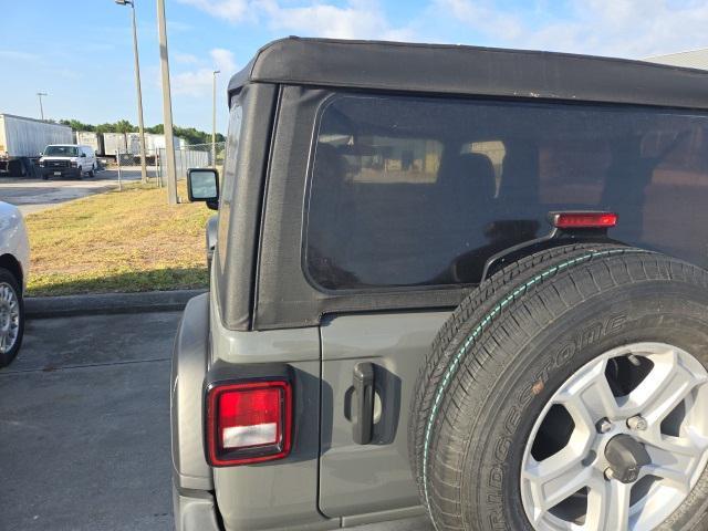 used 2021 Jeep Wrangler car, priced at $26,995