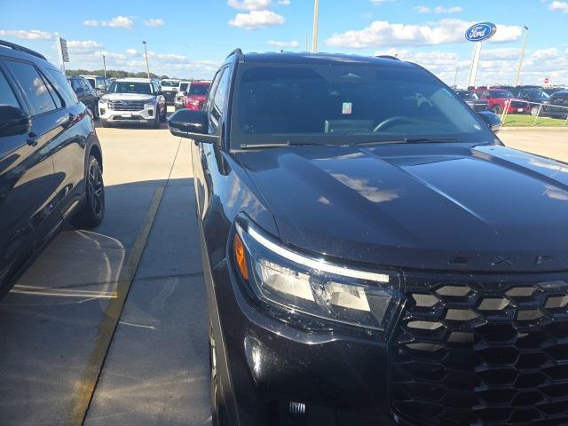 used 2025 Ford Explorer car, priced at $42,716