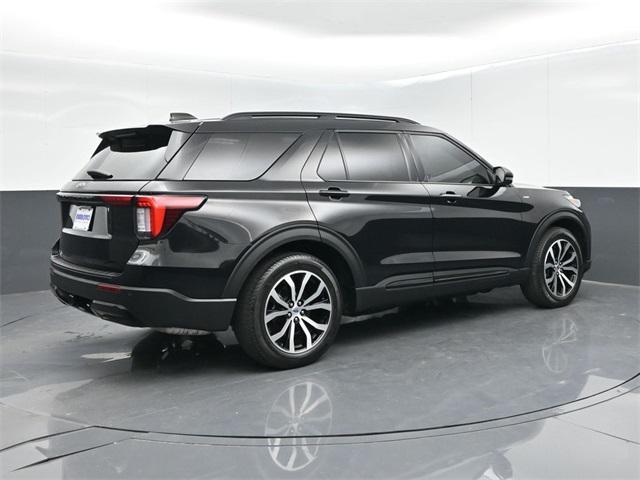 used 2025 Ford Explorer car, priced at $39,995
