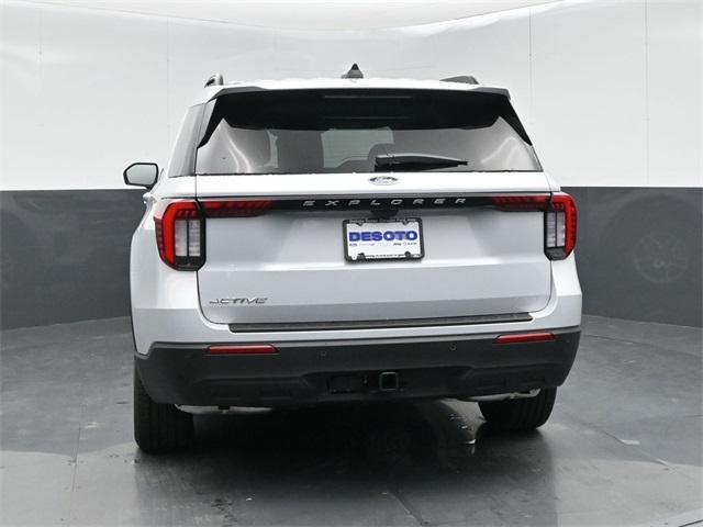 new 2025 Ford Explorer car, priced at $37,740