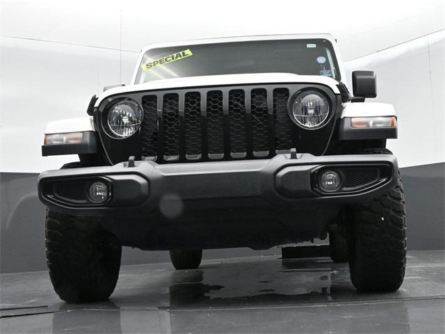 used 2021 Jeep Gladiator car, priced at $27,088
