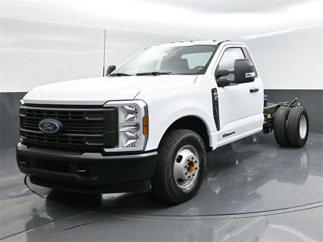 new 2024 Ford F-350 car, priced at $61,035