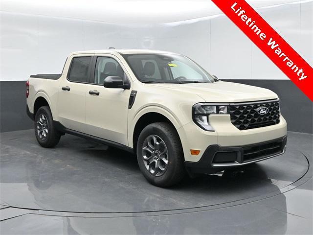 new 2025 Ford Maverick car, priced at $28,051