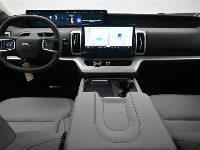 new 2025 Ford Expedition car, priced at $69,089