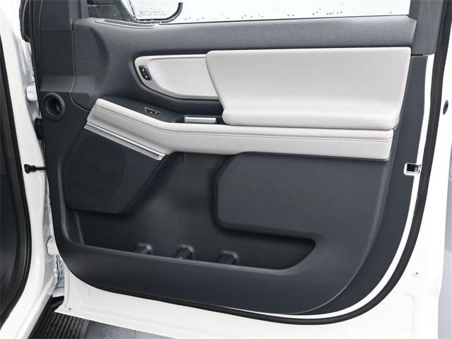 new 2025 Ford Expedition car, priced at $69,089