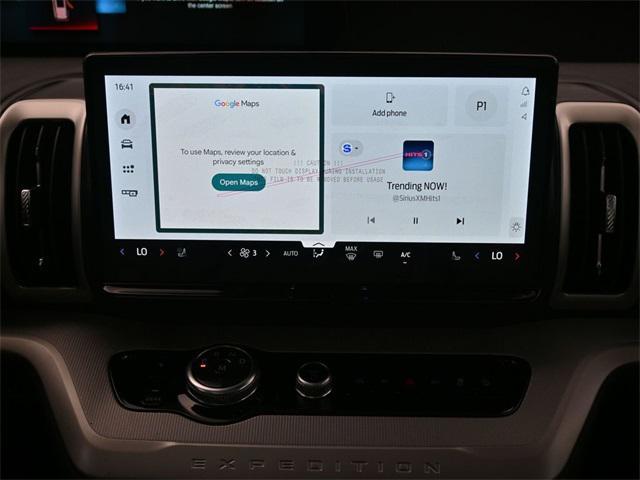 new 2025 Ford Expedition car, priced at $69,089