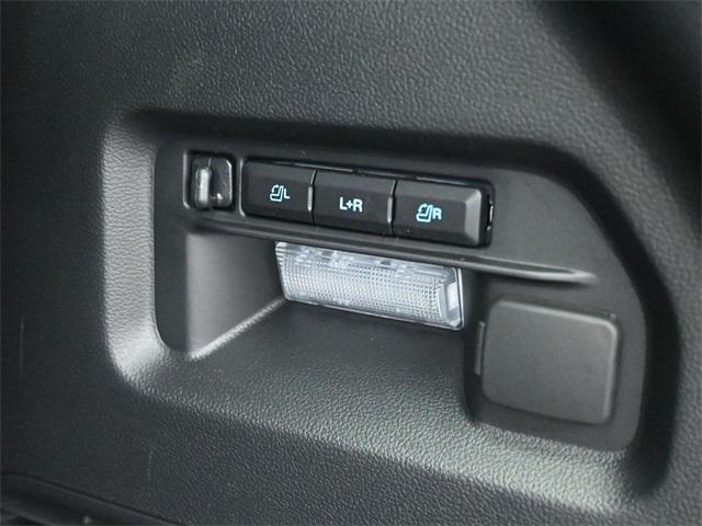 new 2025 Ford Explorer car, priced at $52,820