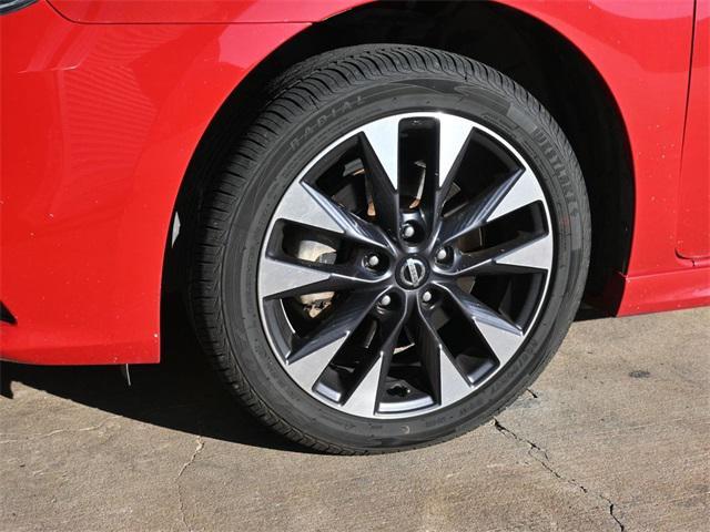 used 2017 Nissan Sentra car, priced at $8,862