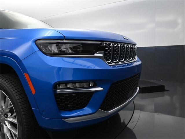 used 2023 Jeep Grand Cherokee car, priced at $45,490