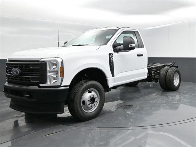 new 2024 Ford F-350 car, priced at $54,840