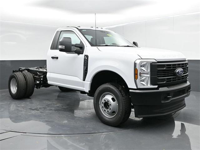 new 2024 Ford F-350 car, priced at $54,840