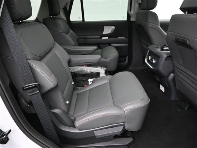 new 2025 Ford Expedition car, priced at $71,650