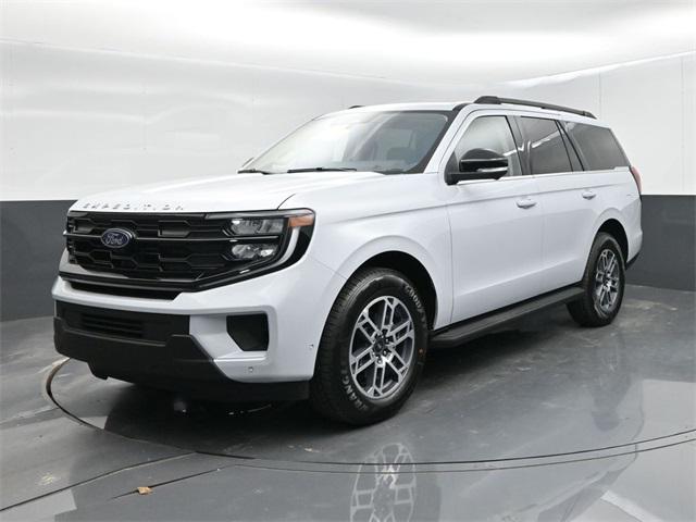 new 2025 Ford Expedition car, priced at $71,650