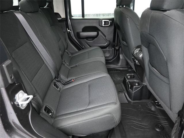 used 2021 Jeep Gladiator car, priced at $33,276