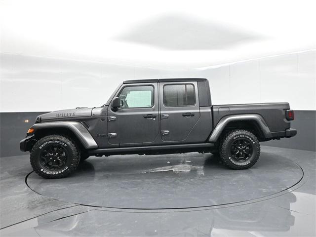 used 2021 Jeep Gladiator car, priced at $33,276
