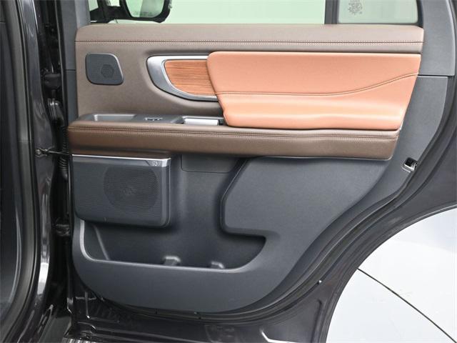 new 2025 Ford Expedition car, priced at $87,480