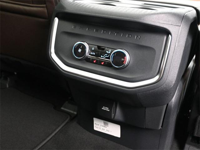 new 2025 Ford Expedition car, priced at $87,480