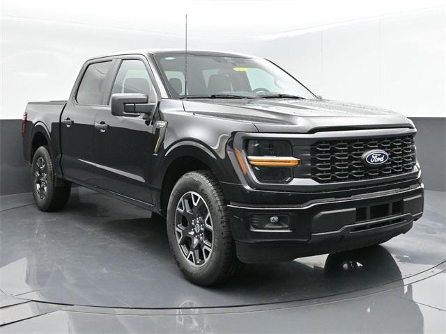 new 2024 Ford F-150 car, priced at $39,747