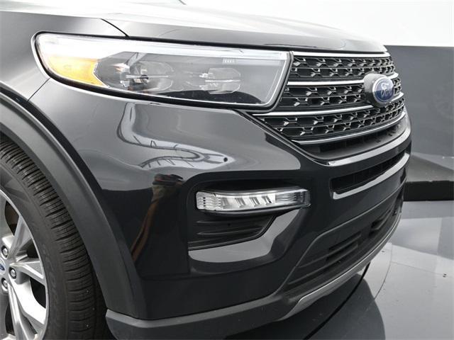 new 2022 Ford Explorer car, priced at $39,999