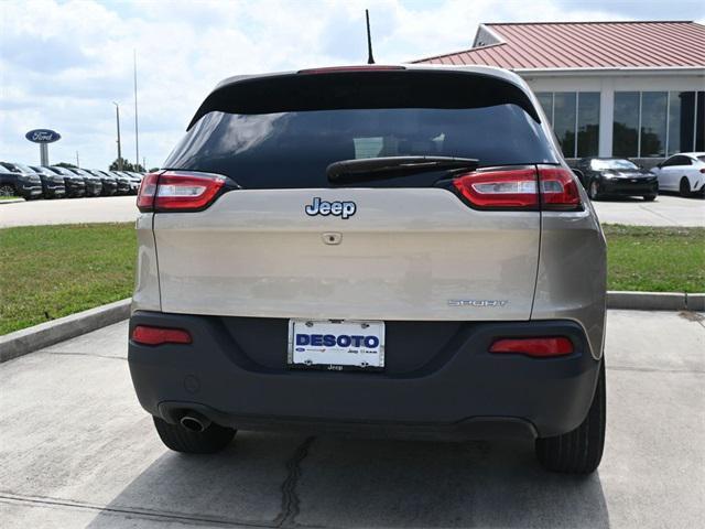 used 2015 Jeep Cherokee car, priced at $11,718
