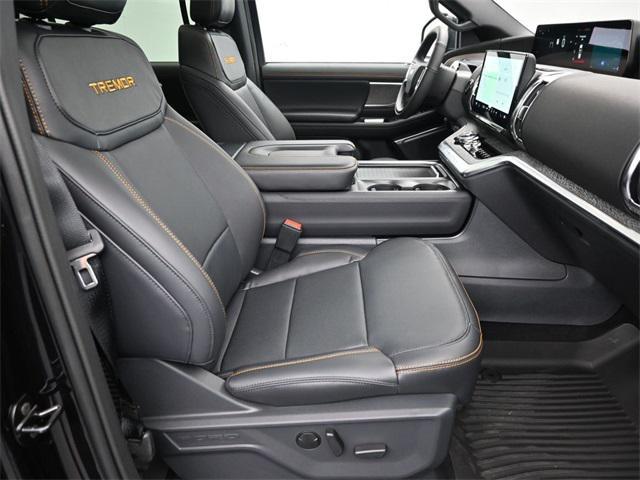 new 2025 Ford Expedition car, priced at $80,203