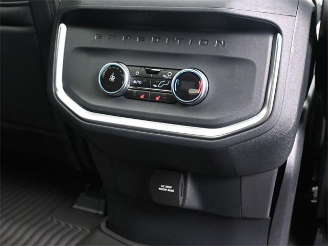 new 2025 Ford Expedition car, priced at $80,203