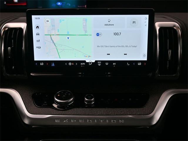 new 2025 Ford Expedition car, priced at $80,203