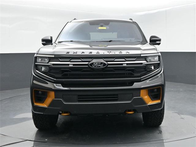 new 2025 Ford Expedition car, priced at $80,203