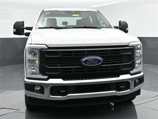 new 2025 Ford F-250 car, priced at $60,706