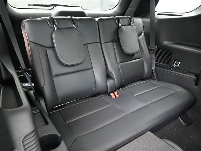 new 2025 Ford Explorer car, priced at $58,504