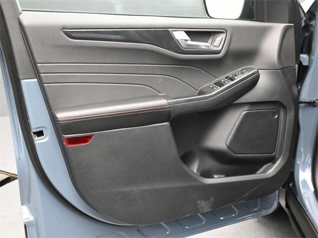 new 2025 Ford Escape car, priced at $23,637
