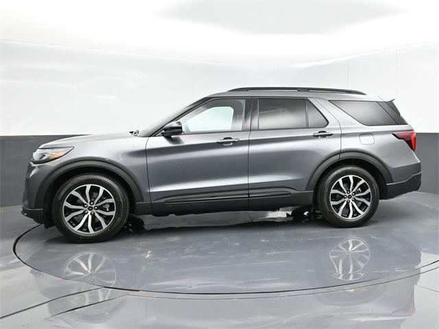 new 2025 Ford Explorer car, priced at $47,850