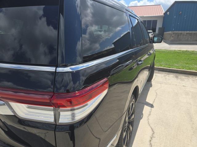 used 2024 Lincoln Navigator car, priced at $84,995