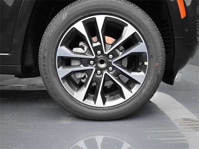 used 2023 Jeep Grand Cherokee car, priced at $42,995