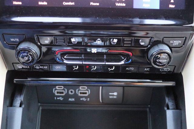 new 2025 Jeep Grand Cherokee car, priced at $51,287