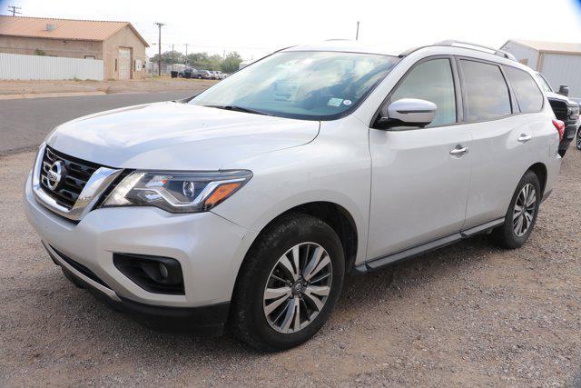 used 2019 Nissan Pathfinder car, priced at $22,496