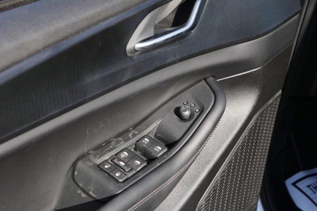new 2025 Jeep Grand Cherokee L car, priced at $43,003
