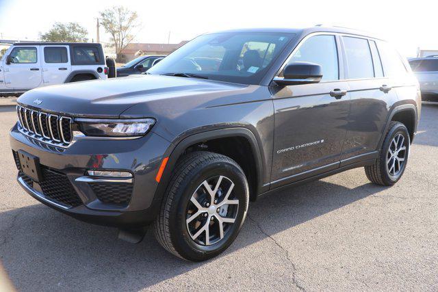 new 2025 Jeep Grand Cherokee car, priced at $46,439